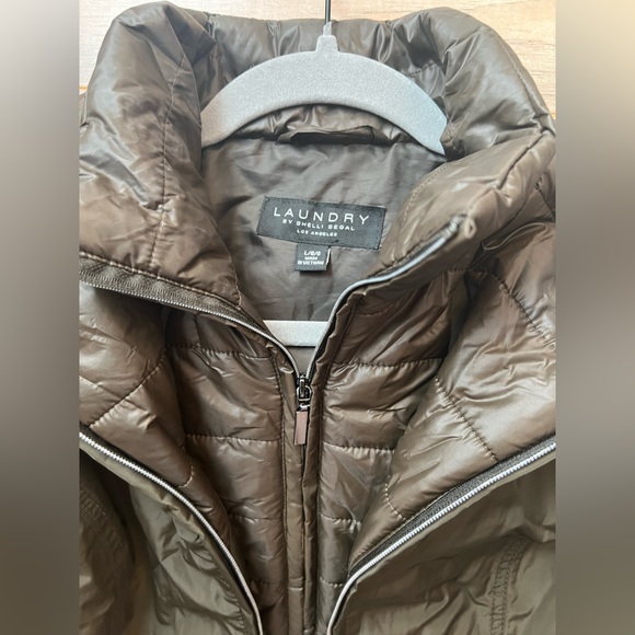 Laundry by Shelli Segal Double layered puffer/corset back hooded coat - Picture 15 of 16